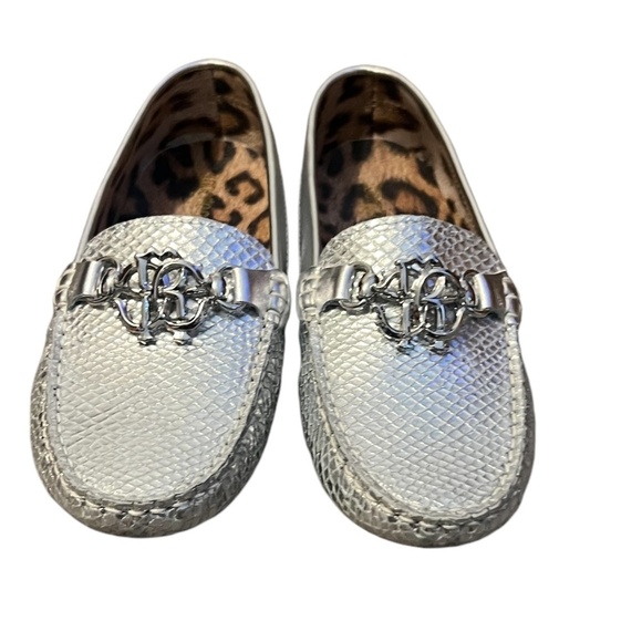 NWOT Roberto Cavalli Metallic Silver Iridescent Leather Slip On Loafers Size 36